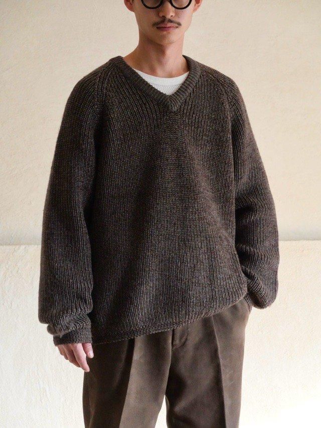 1970's Vintage Swedish Kritting V-neck Knit Sweater