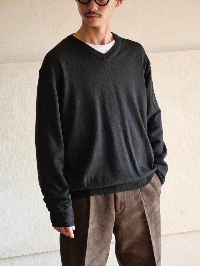 1990's Neiman Marcus V-neck High-gauge Knit Sweater, Black