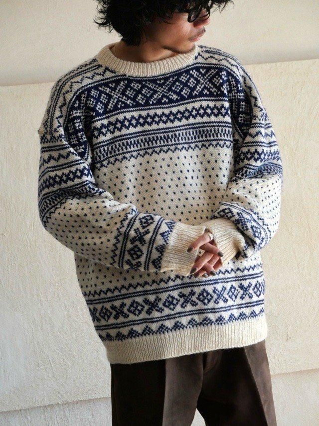 1980~90's Nordic Hand Knit Sweater 
Made in Norway