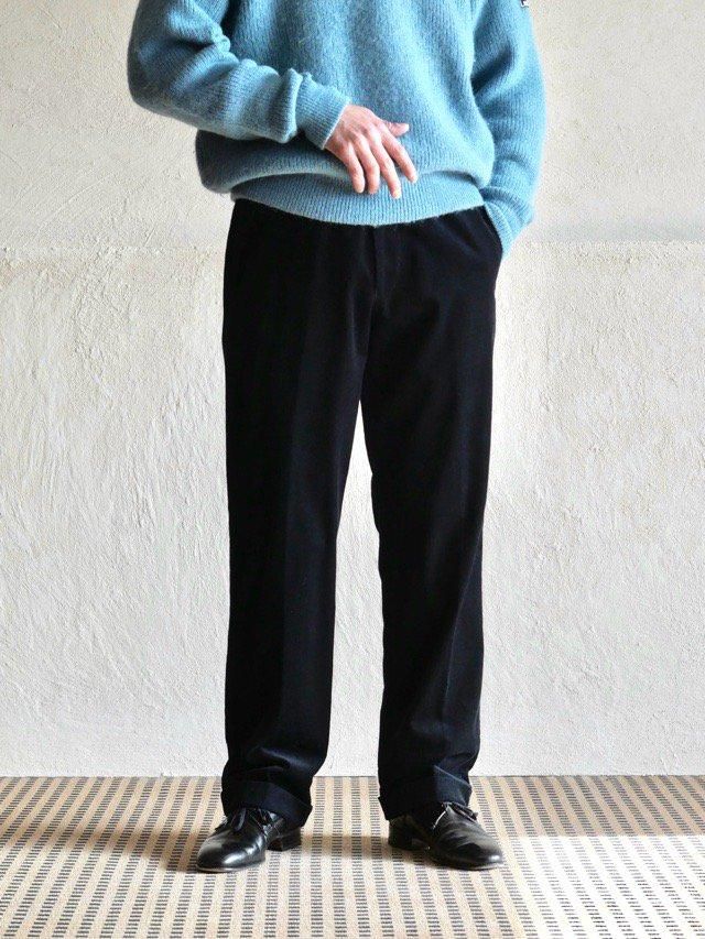 00's ZegnaSport Cotton Corduroy Slacks 
Made in ITALY.