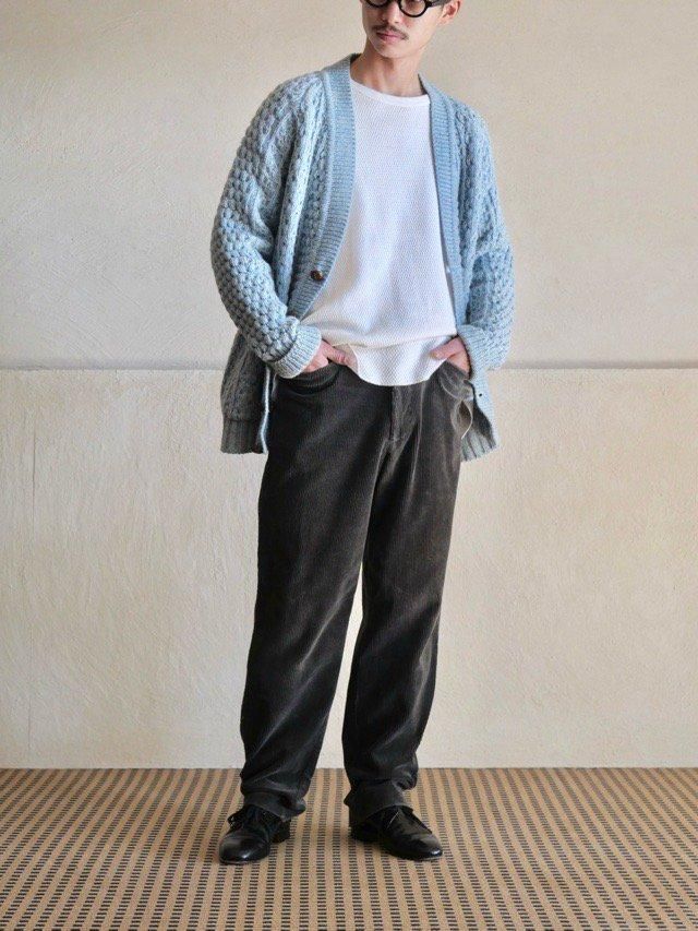 1990's CANADIAN HORSE GUARD
Wide-Wale Corduroy Work Trousers