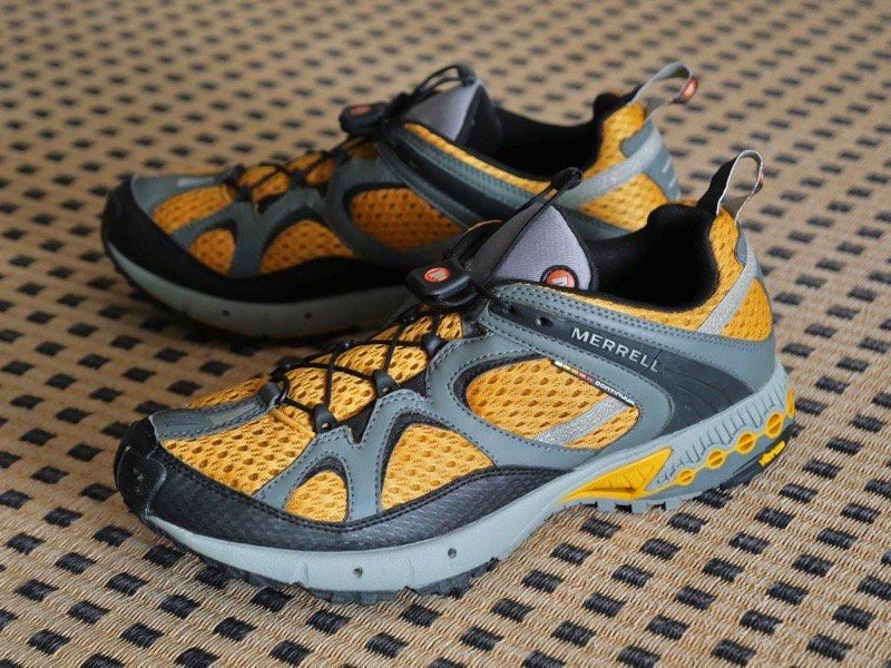 MERRELL Continuum Sneaker, Yellow