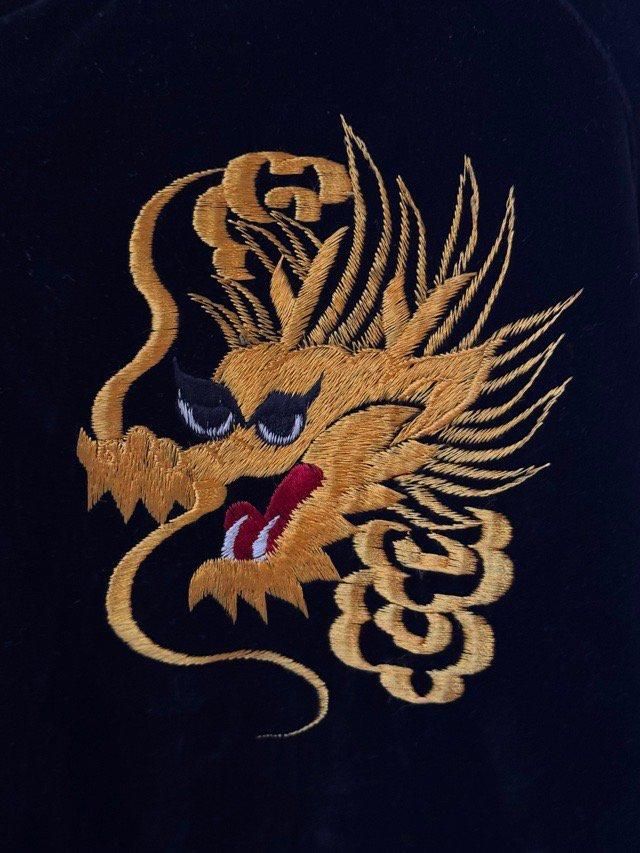 1950's Vintage Souvenir Jacket【風景刺繍黒別珍×青無地サテン