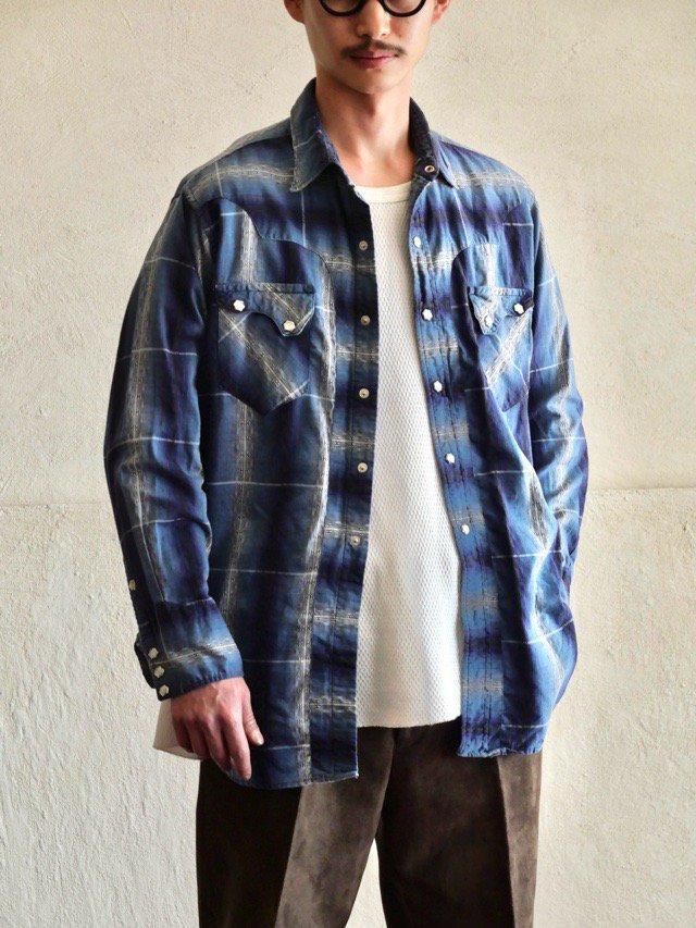 1950's Vintage LEVI'S Cotton Western Shirt,
"SHORT HORN"
