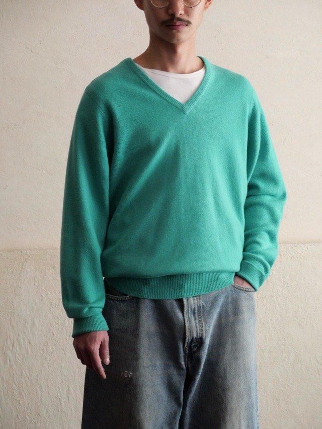 1980's Vintage Ballantyne Knit Sweater,
100% Pure Cashmere / TURQUOISE