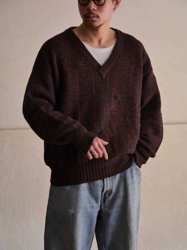1990's NeimanMarcus V-neck Knit Sweater, Made in Italy.