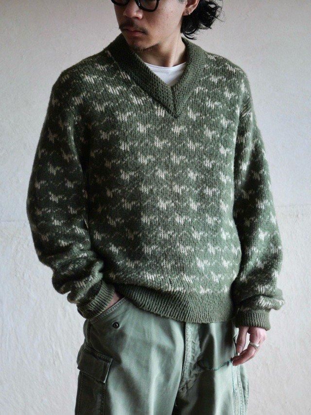 ~1980's Vintage Bond V-neck Wool Knit Sweater