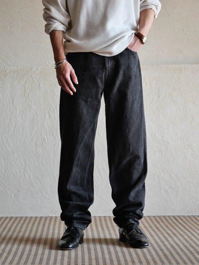 1996's Vintage Levi's 550 Black Denim Pants, Made in USA / w.32inch