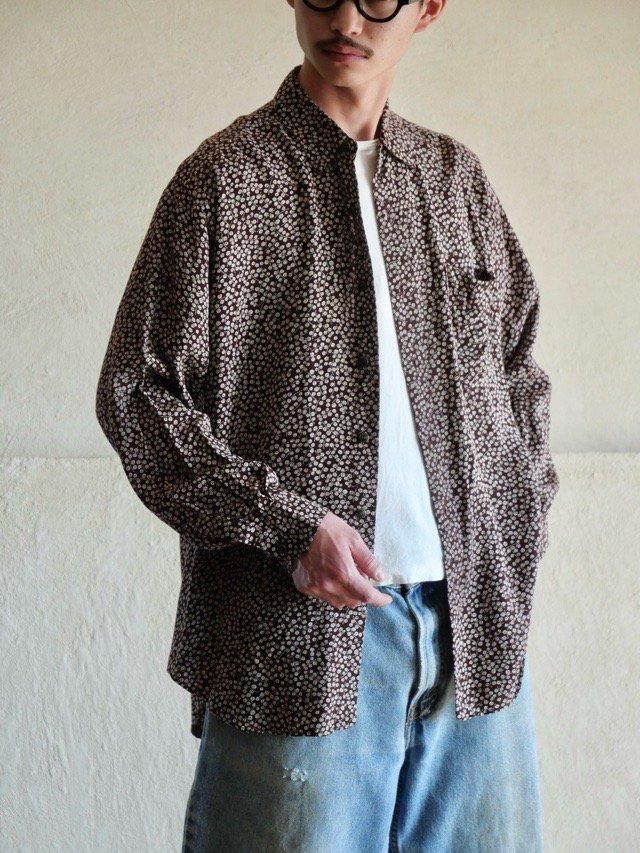 1990's~ LAUTR&#200;AMONT MEN "BROWN" Printed Rayon Shirt