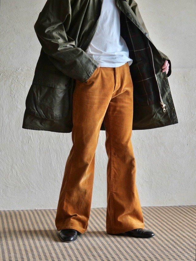 1980's EURO Vintage Wrangler Corduroy Bellbottom Pants, Made in Multa.