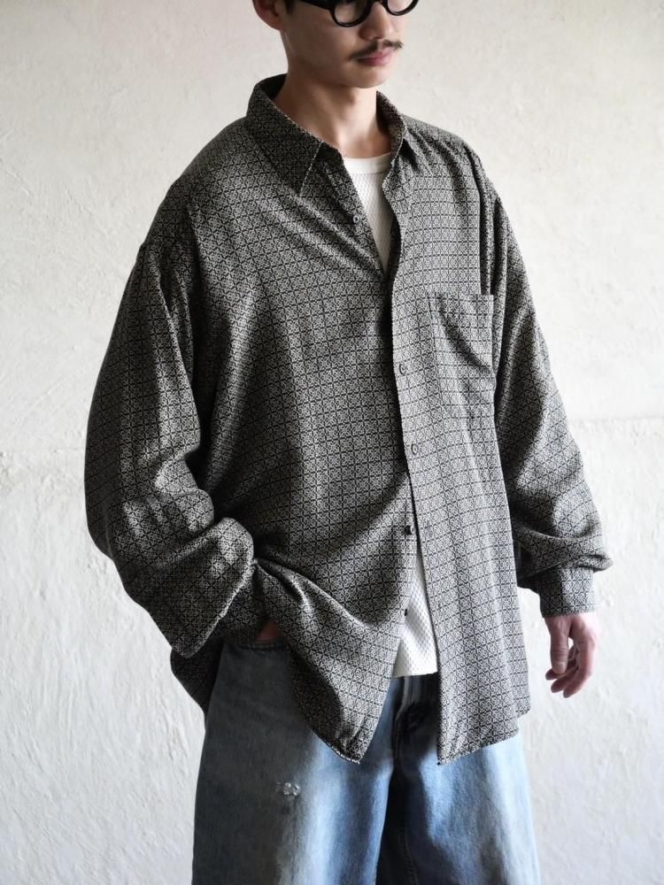 1990~00's CLAIBORNE 100% Rayon Printed Shirt ""BLACK""