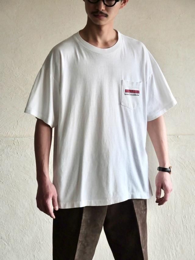 1995s MARLBORO UNLIMITED Printed Pocket T-Shirt ,Made in USA.