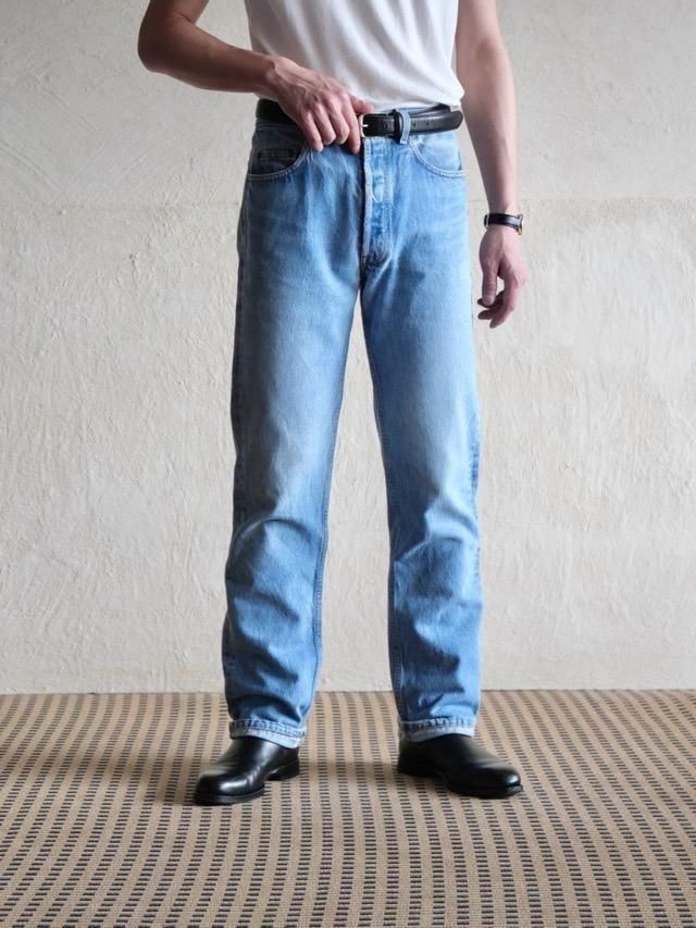 1998's Levi's 501 Denim Pants, Made in USA.