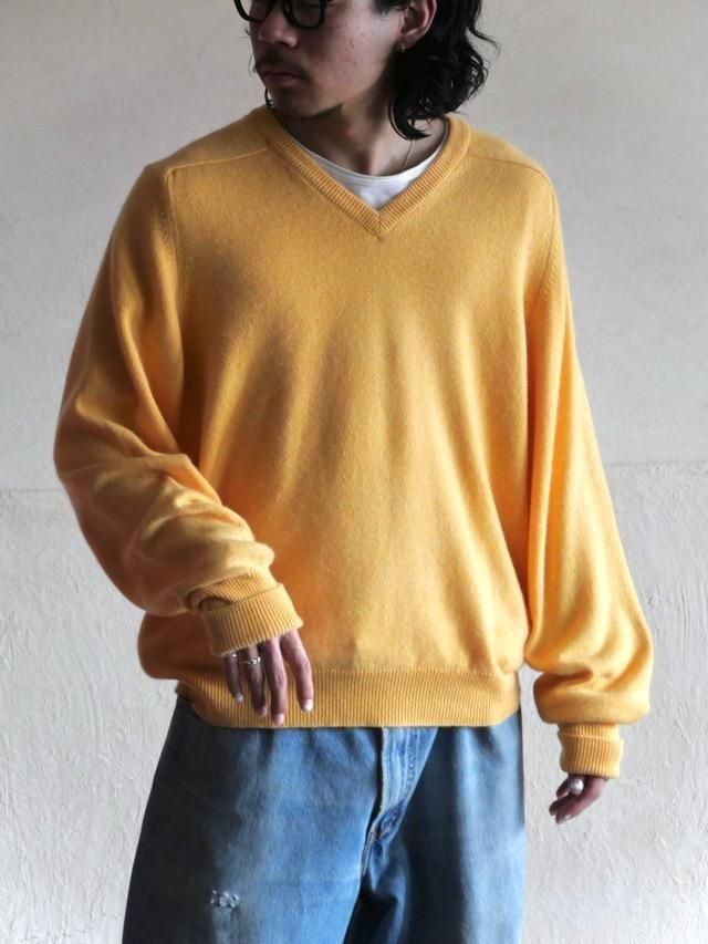 "SAKS FIFTH AVENUE" Spring Knit Selection YELLOW