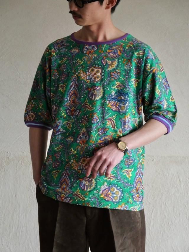 1980's Best Company Ringer T-Shirt
Designed by Olmes Carretti
