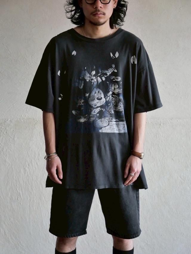 1990's "Mickey in the dark" Printed T-shirt