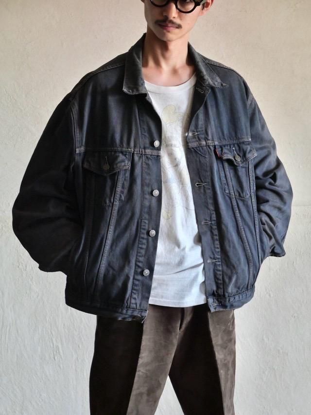"Fade-Navy"
1980's Euro Vintage Levi's 70503? Trucker Jacket