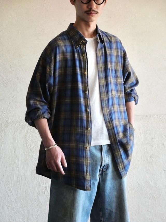 1990's Vintage "nautica" Cotton Flannel B.D.Shirt 