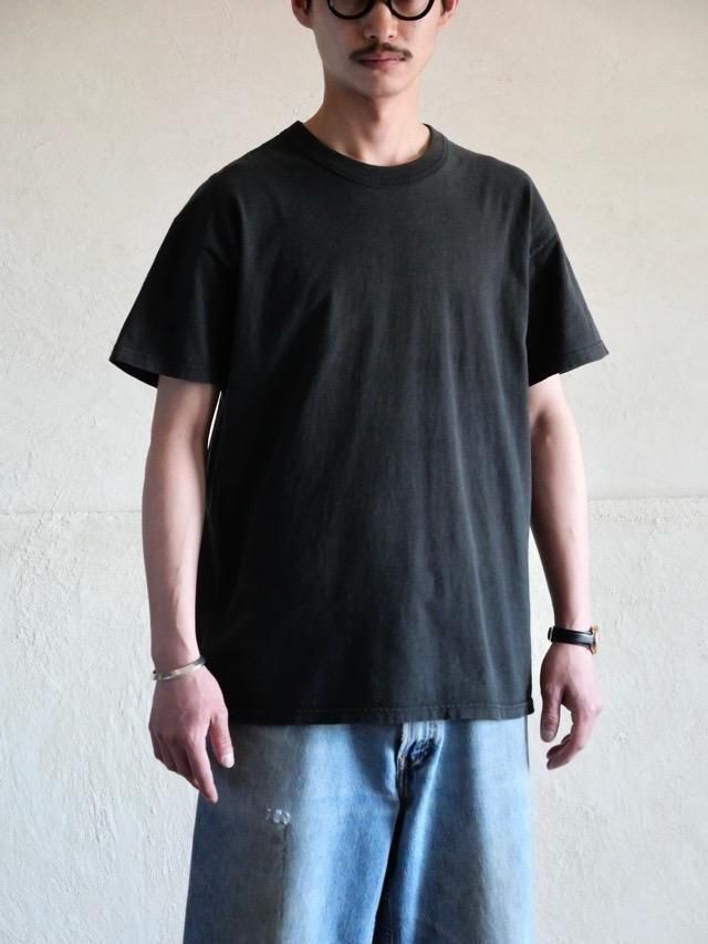 "BLACK"
90~00's RUSSELL 100% Cotton T-shirt