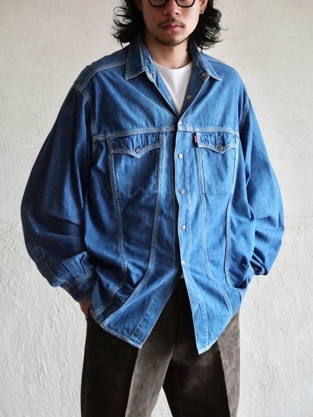 1989's Euro Vintage Levi's 3rd Design Denim Shirt