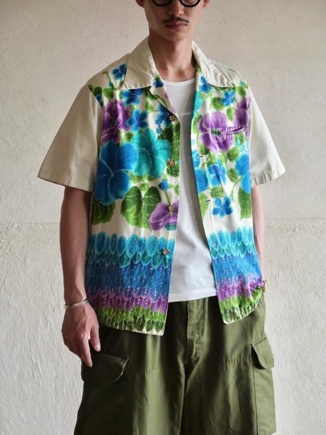 1960~70's Vintage "ui maikai" Printed 100% Cotton-Stain Hawaiian ShirtBLUEɡ