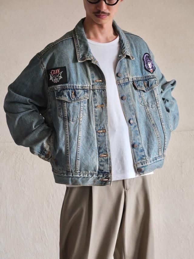 1995's Levi's 77593 Denim Trucker Jacket, Made in USA.