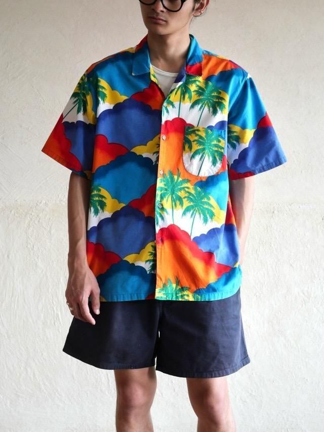 1990's Design Cotton Aloha Shirt "Color cloud"