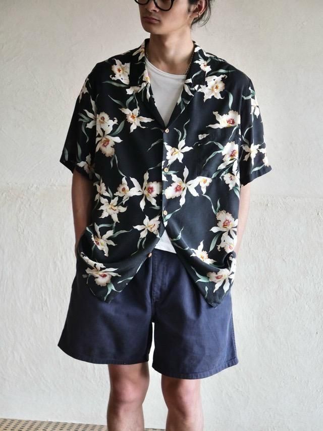1980's Paradise Found Rayon-mix Hawaiian Shirt