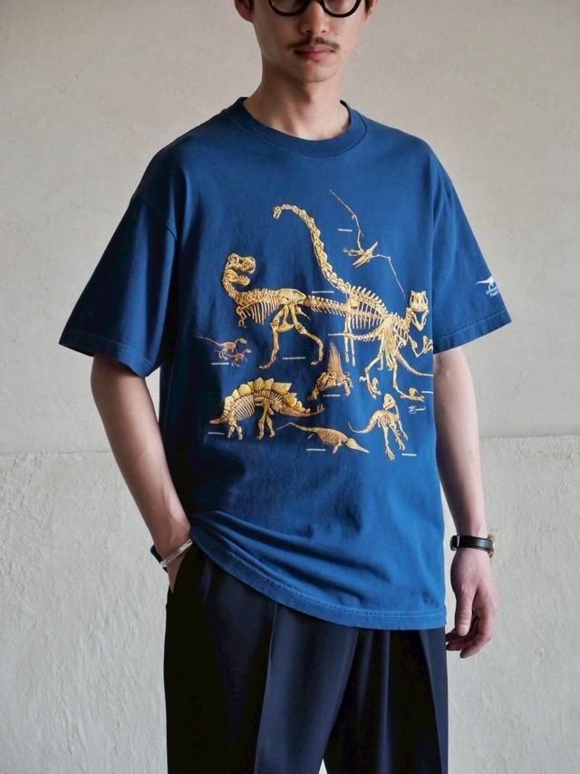00's "Dinosaur Museum" Printed T-shirt