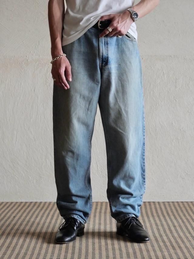 1998's Vintage Levi's 560 Denim Pants, Made in USA.