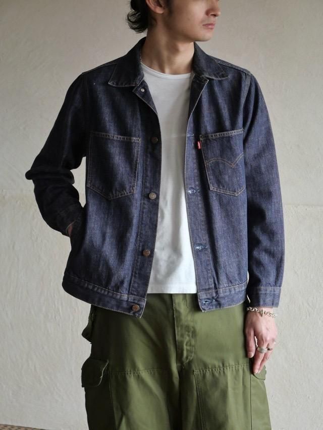 Early00's Euro Levi's 70511-04
2pocket Denim Blouson