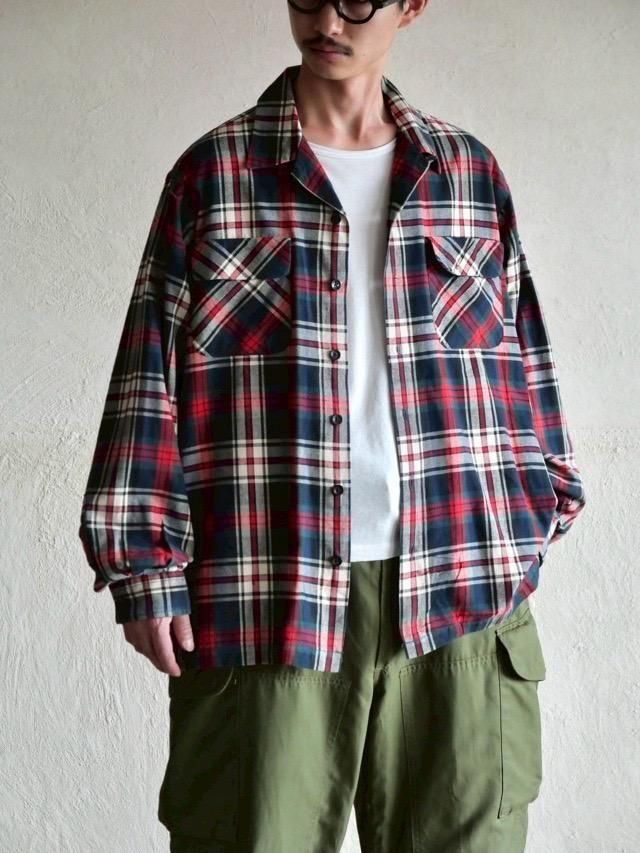 1990's RalphLauren "SKI CAMP" 
Open-collar / Box-cut / Cotton Check Shirt