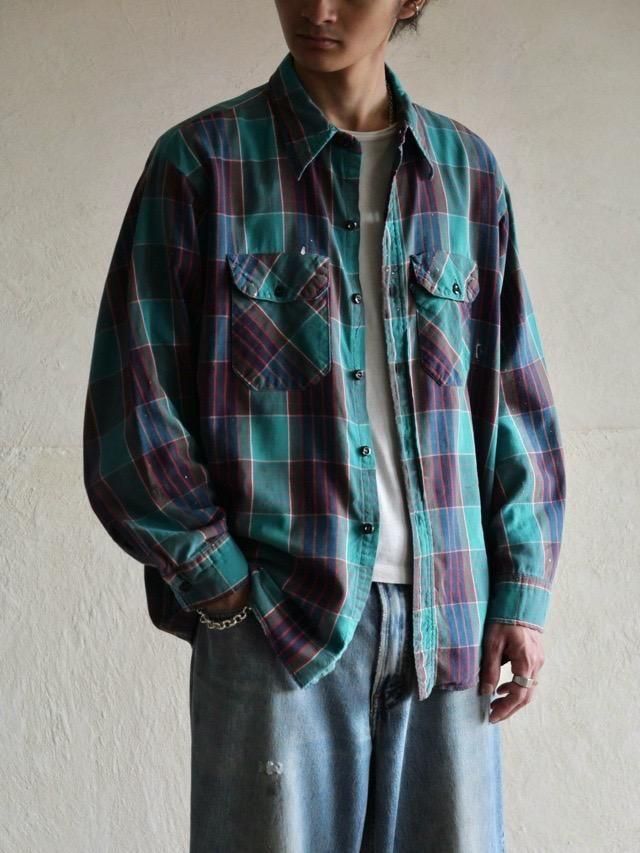 1970~80s Cotton Flannel Good Color Check Shirt With Good Fade and Paint