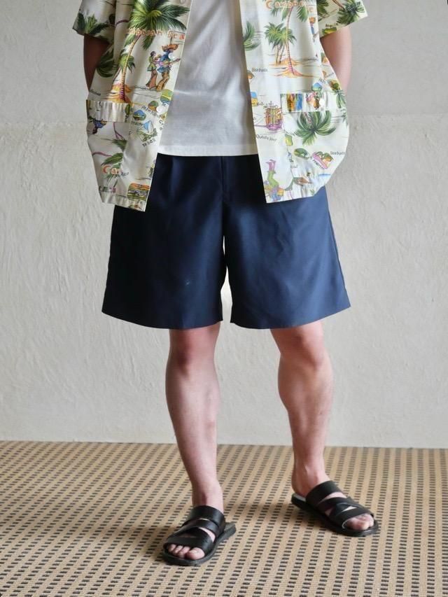 00' ARROW 2Tucks Peach-skin Trouser-Shorts