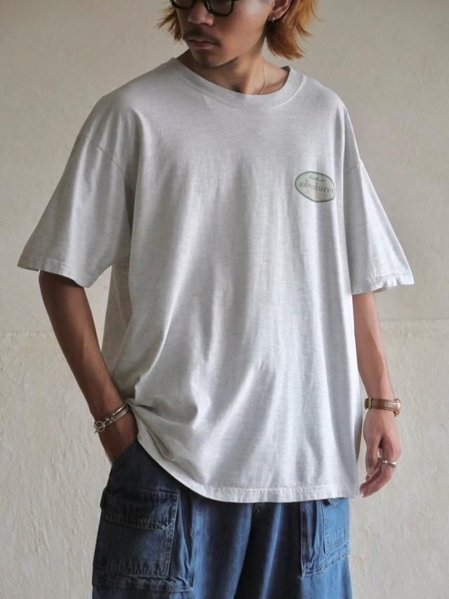 1980-90s EddieBauer Printed T-shirt Adventurer Made in USA.