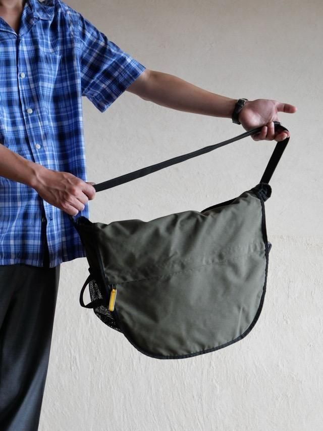 00's GAP Nylon Ripstop Messenger Bag
