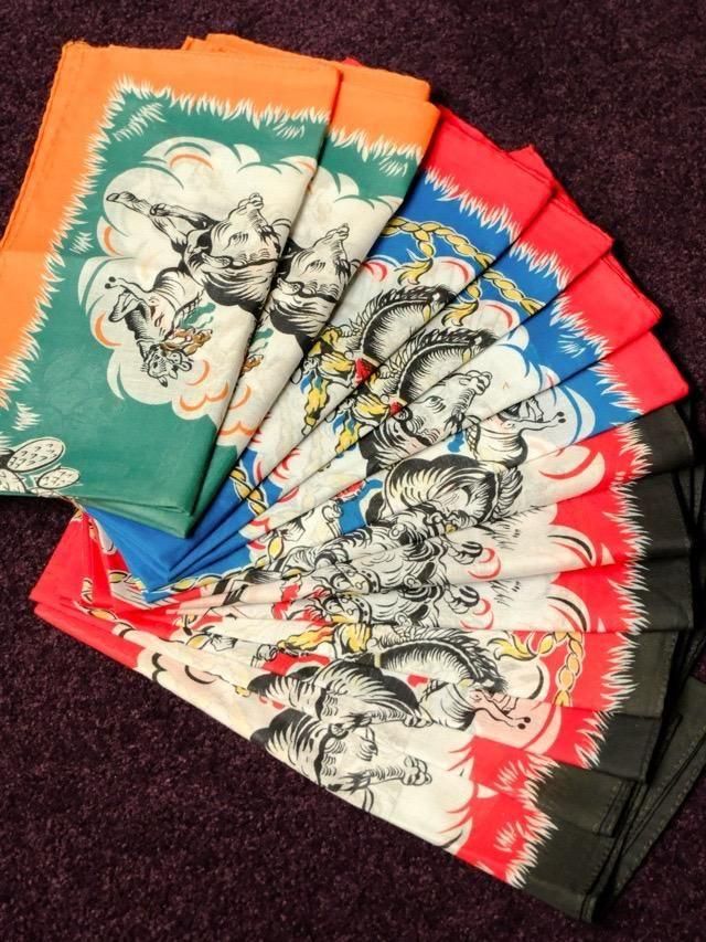 "DEADSTOCK"&#127470;&#127481;&#127482;&#127480;&#127797; Italian Printed Cotton Bandanna, Western De