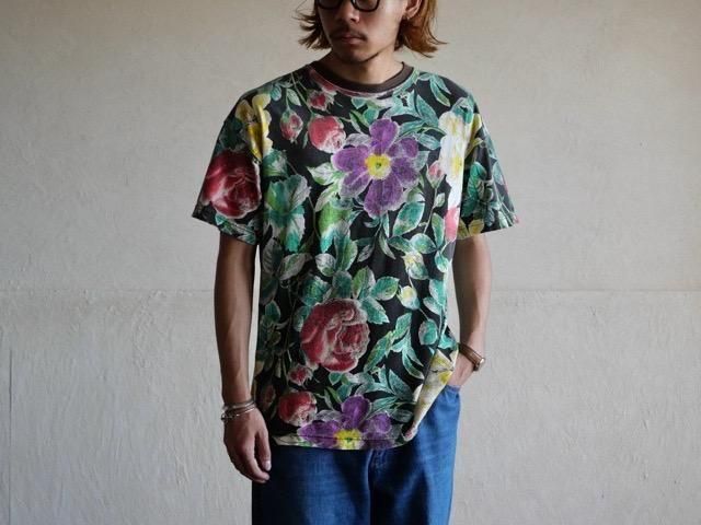 1990's "All-Flower" Printed T-shirt