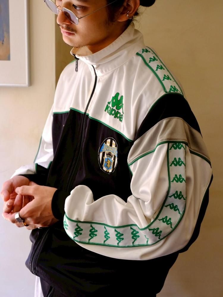 90-91's Vintage "JUVENTUS" Official Sponsored Track JKT, Kappa / Made in ITALY.