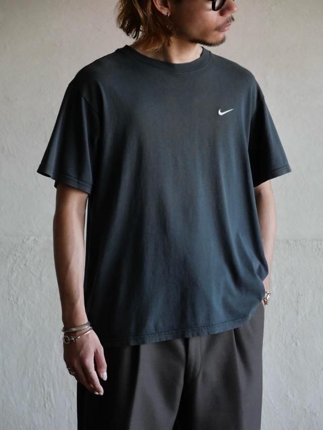 1990~00s Nike Logo Faded T-Shirt, Made in Mexico.