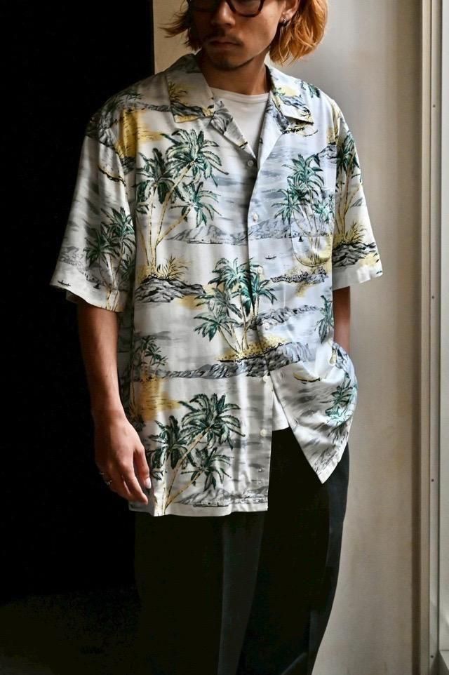 00's LANDS' END White Aloha Shirt