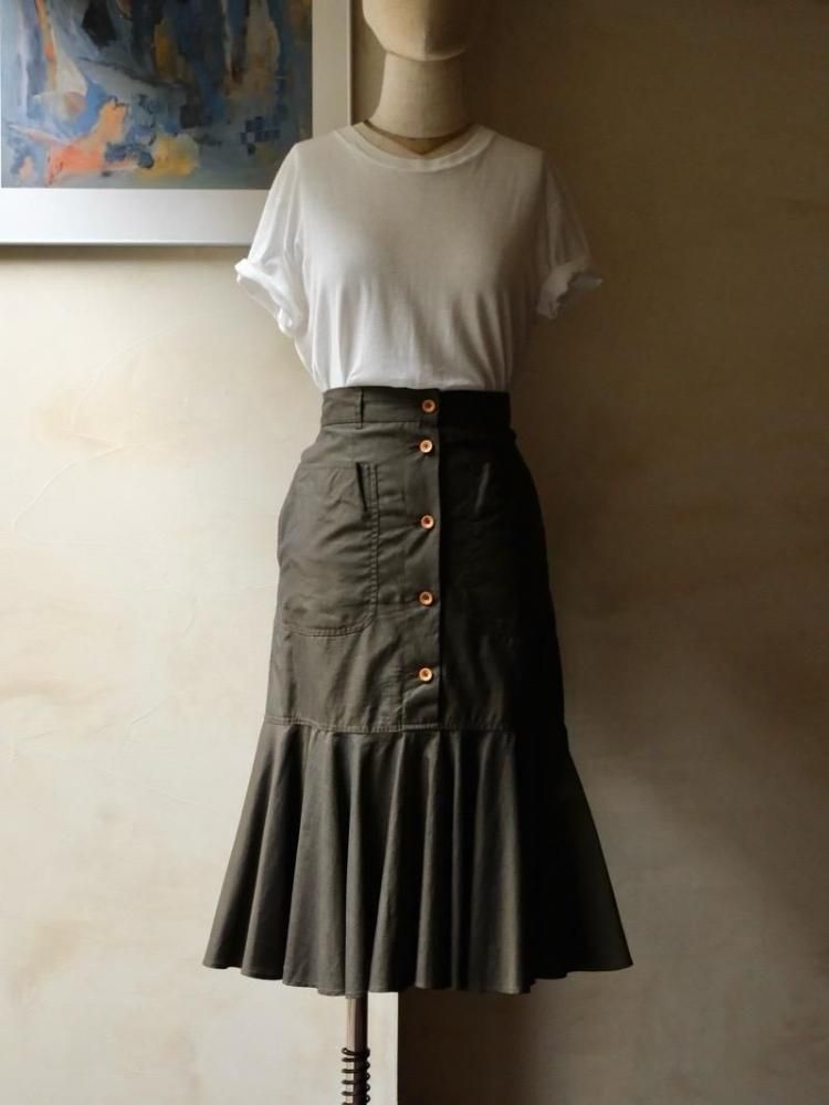 1990's Italian Designer's Brand "byblos" Cotton Poplin Switched Skirt