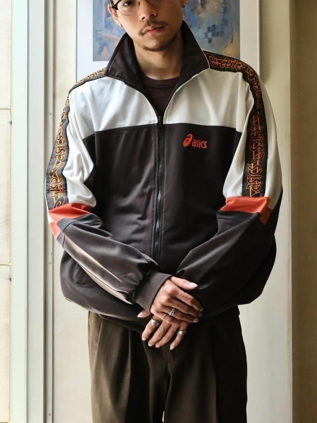 1990's Italian Vintage asics Track Jacket 
"Graish-Brown & Orange & White"