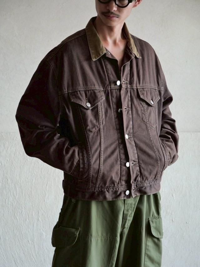 1990's Euro Levi's "70614"
Brown Denim Padding Tracker Jacket