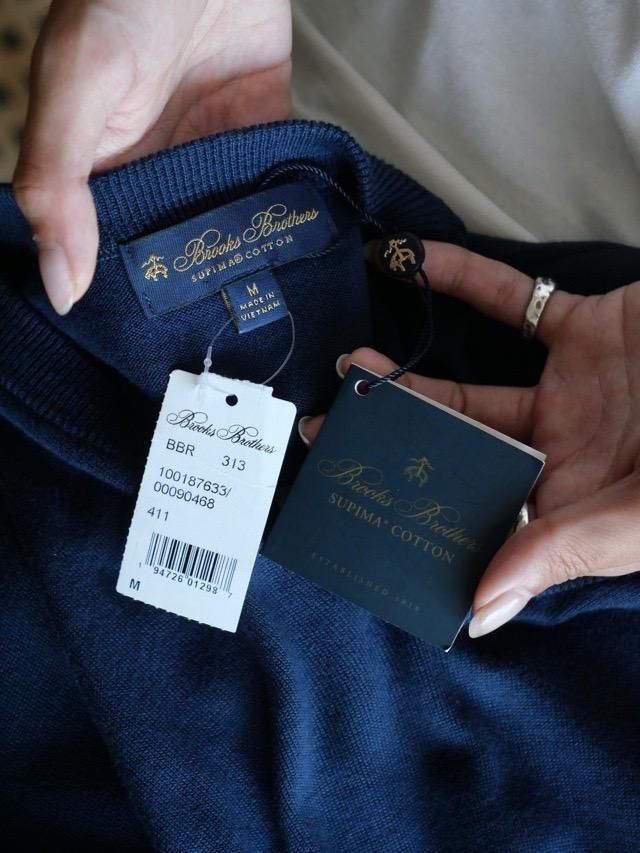 1990s Deadstock BrooksBrothers Supima Cotton V-neck Knit
