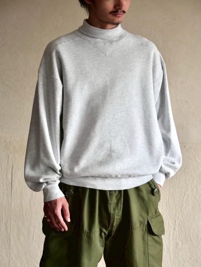 1990's RUSSELL "High Cotton" 
High Neck Sweatshirt,Made in U.S.A.