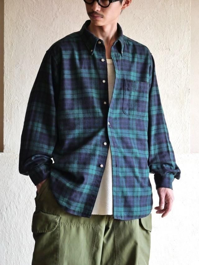 1970s Vintage PENDLETON Black Watch  Wool Shirt