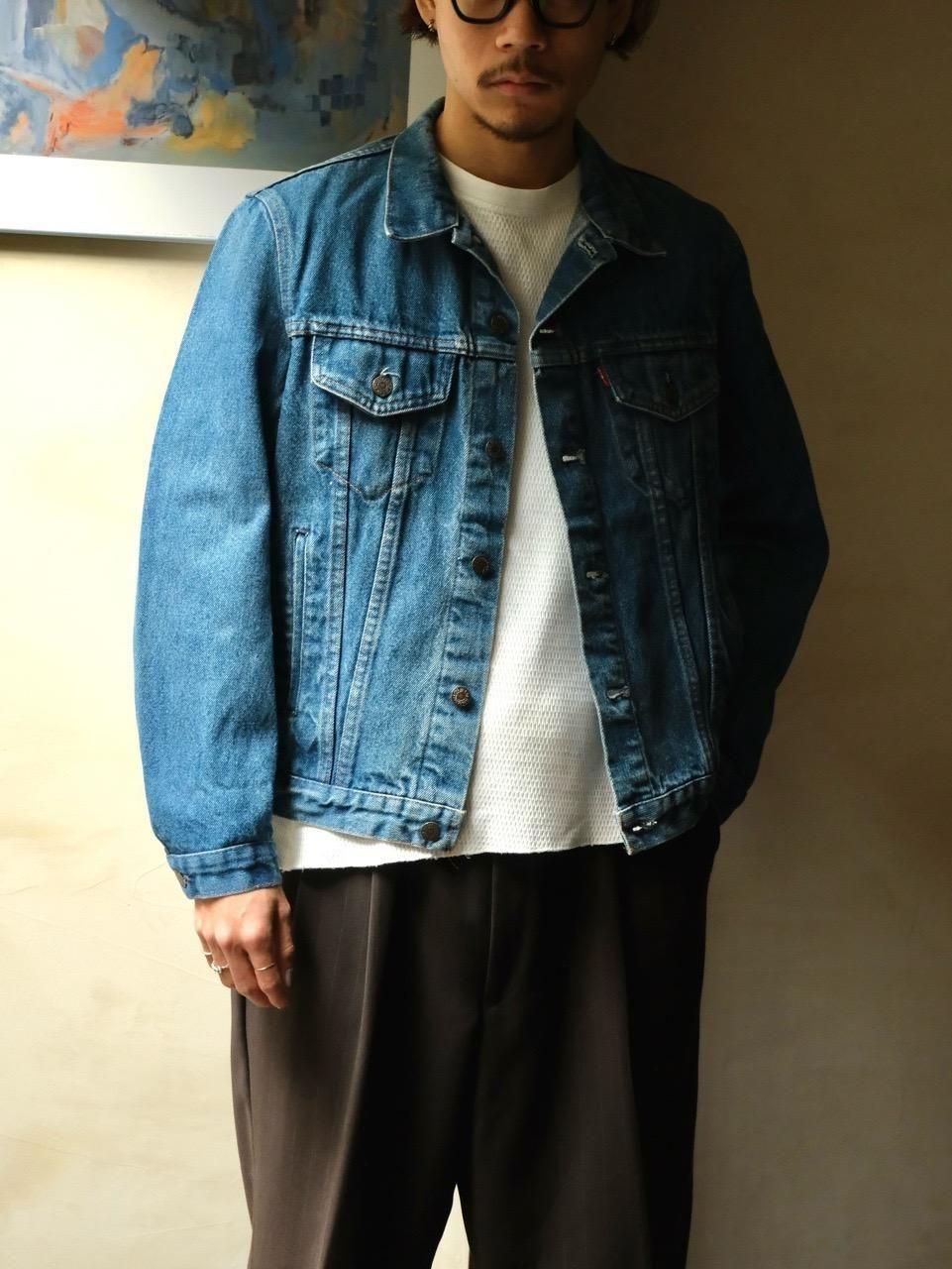 1985's Vintage Levi's Denim Trucker Jacket
"Made in FRANCE &#127467;&#127479;" Size 40