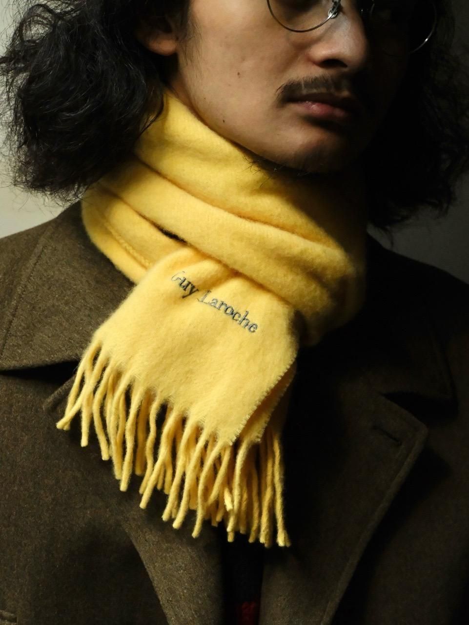 YELLOW "GUY LAROCHE"  Muffler