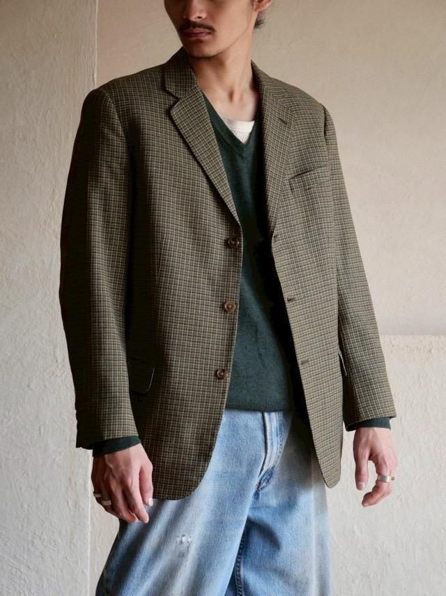 1970's German Vintage Bredl
Scottish Fabric 3B Tailored Jacket